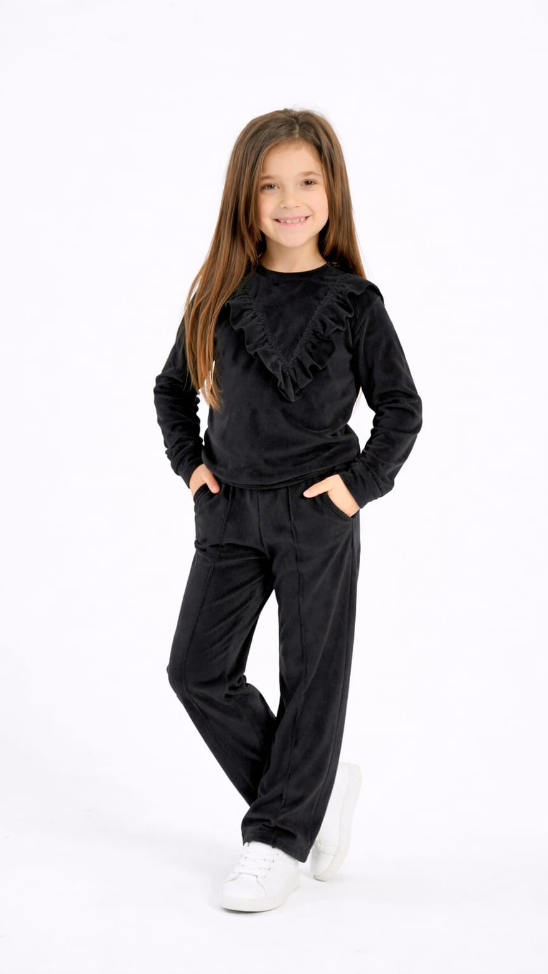 Set din catifea cu bluză cu fodre si pantalon drept